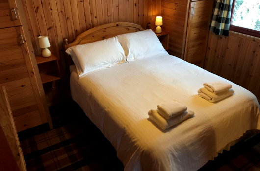Maple, Loch Monzievaird Holiday Lodges, Crieff, Perthshire Double Bedroom